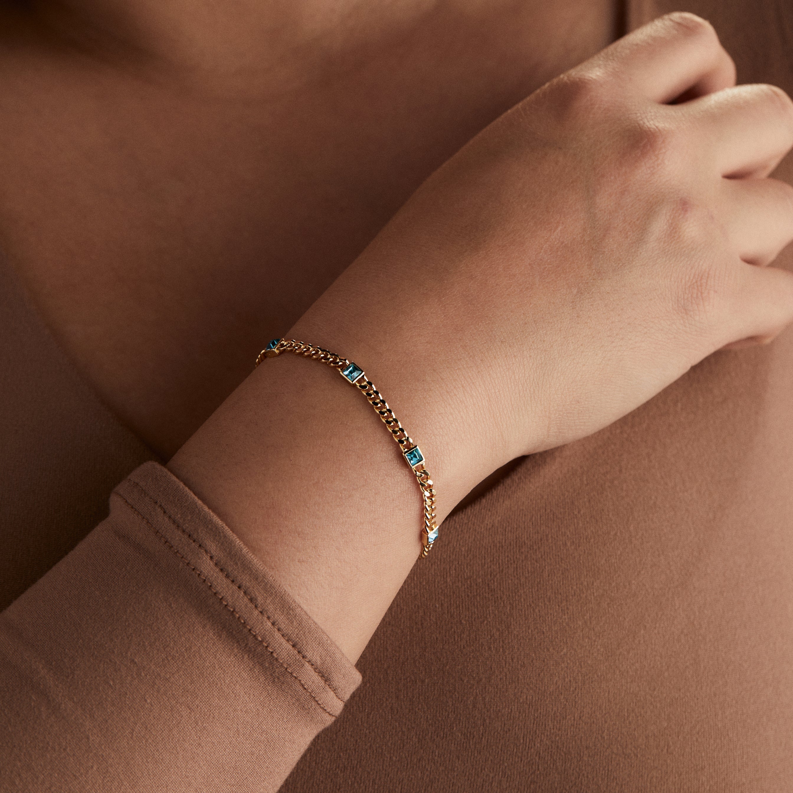 December Birthstone Blue Zircon Curb Chain Bracelet